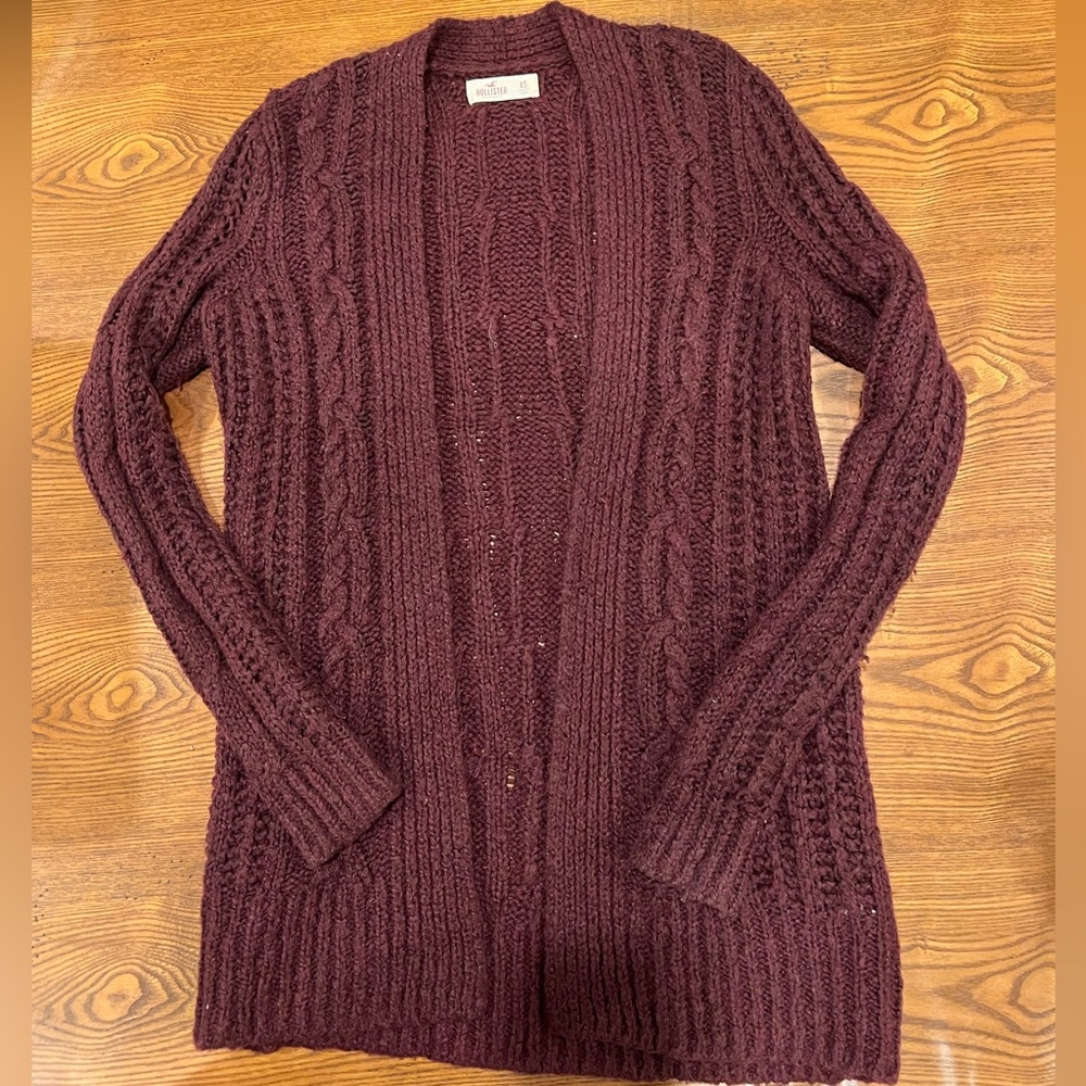 Hollister Maroon Cable Knit Cardigan